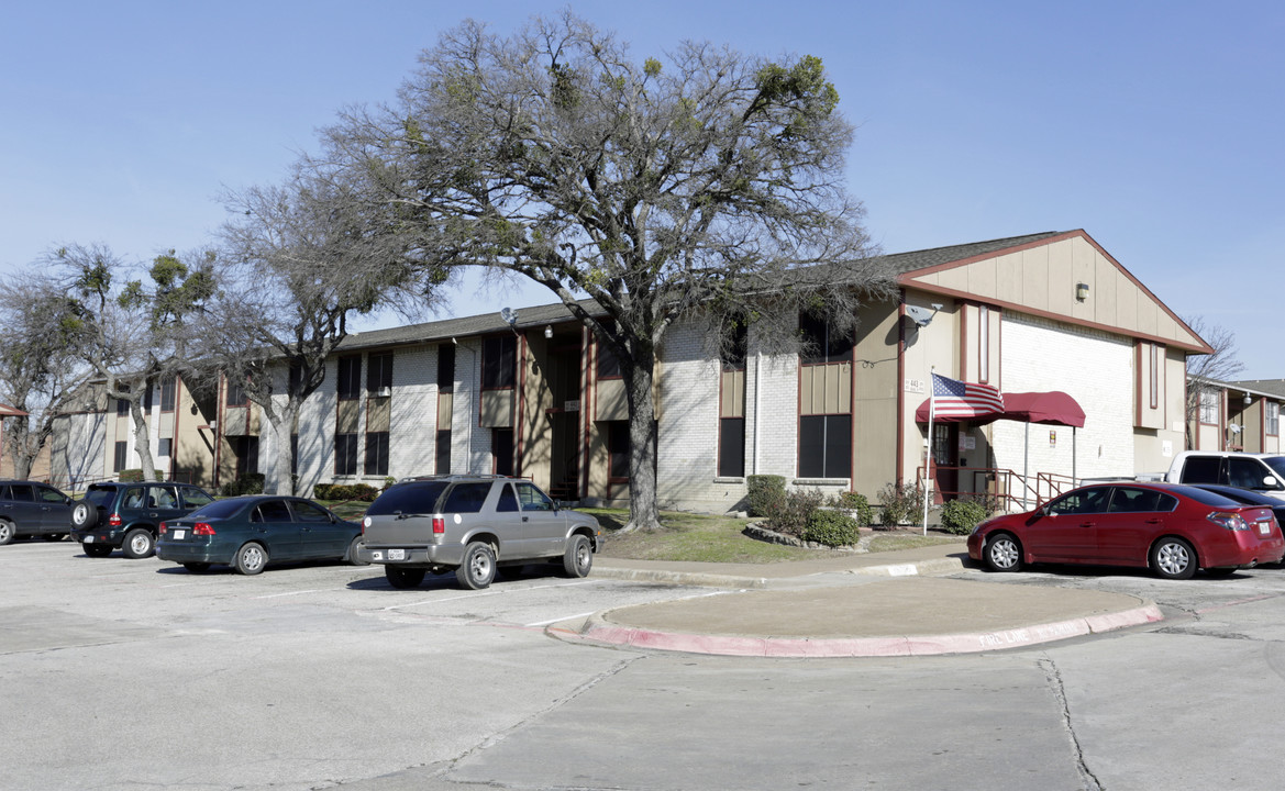 Wheatland Terrace in Dallas, TX - Foto de edificio