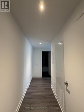 448 Burnhamthorpe Rd W in Mississauga, ON - Building Photo - Building Photo