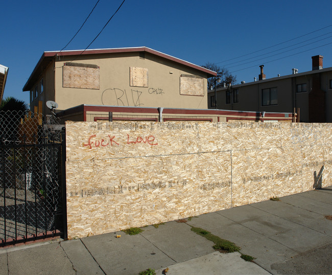 219 Barrett Ave in Richmond, CA - Building Photo - Building Photo