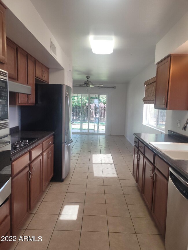 6401 E Parkview Dr in Scottsdale, AZ - Building Photo - Building Photo