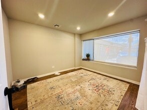 933 Clubside Dr in East Bernard, TX - Building Photo - Building Photo