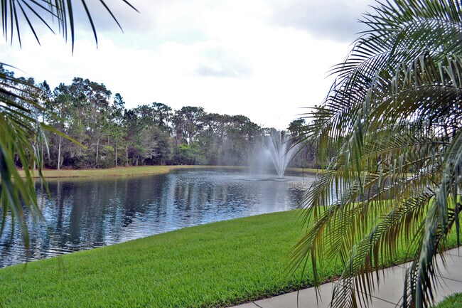 7615 River Oak Run in Lakewood Ranch, FL - Building Photo - Building Photo