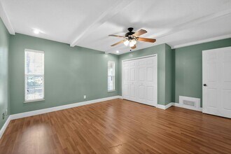 220 Valencia Ct in Winter Garden, FL - Building Photo - Building Photo