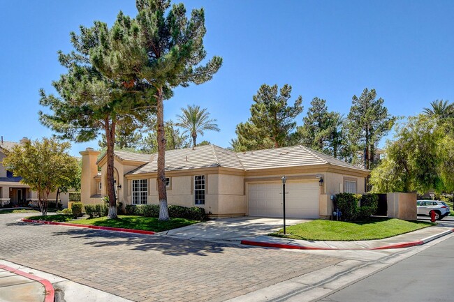 8043 Arcadian Ln in Las Vegas, NV - Building Photo - Building Photo