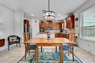 7617 Ballydawn Dr in Austin, TX - Building Photo - Building Photo