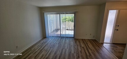 11430 Florindo Rd in San Diego, CA - Building Photo - Building Photo