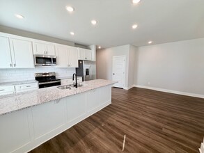 1521 S Duncan Ave, Unit 2 in Fayetteville, AR - Foto de edificio - Building Photo