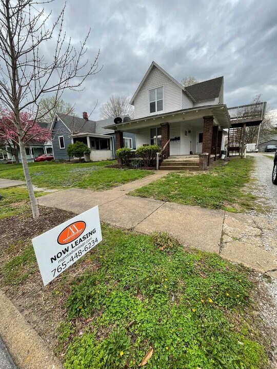 14 S 26th St in Lafayette, IN - Building Photo