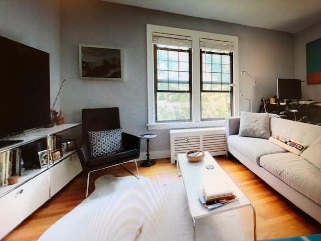 43-20 Hamilton Pl in Queens, NY - Building Photo
