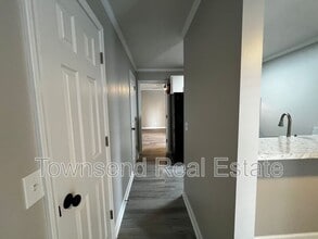 5850 Century Oaks Dr in Fayetteville, NC - Building Photo - Building Photo