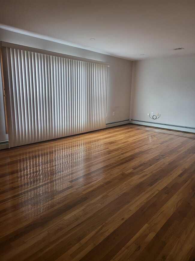 471 North Ave, Unit 1