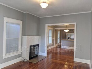 304 E Hanna Ave in Tampa, FL - Building Photo - Building Photo