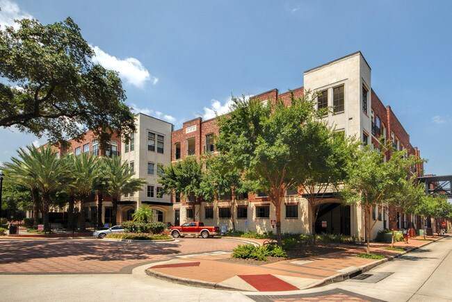 Camden City Centre in Houston, TX - Building Photo - Building Photo