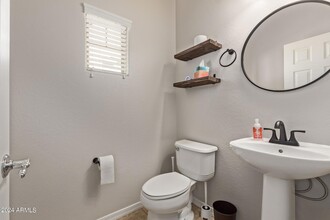 26518 N 53rd Glen in Phoenix, AZ - Building Photo - Building Photo
