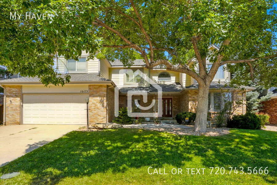 16173 E Crestline Pl in Centennial, CO - Building Photo