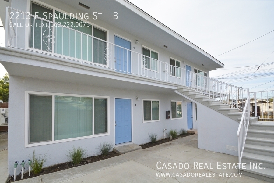 2213 E Spaulding St in Long Beach, CA - Building Photo