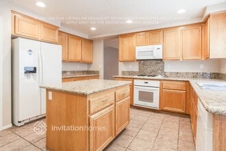 8760 Wallaby Ln in Las Vegas, NV - Building Photo - Building Photo