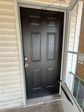 718 Ridge Ave in Mckees Rocks, PA - Building Photo - Building Photo