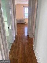 9 Williams Ln in Hatboro, PA - Building Photo