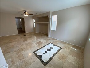 5113 Ivy Creek Ct in Las Vegas, NV - Building Photo - Building Photo