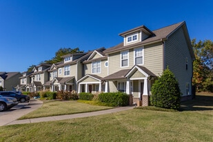 Lincoya in Nashville, TN - Building Photo