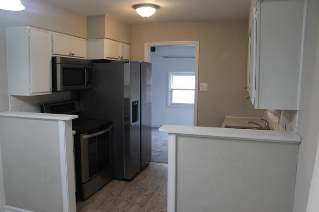 1523 W 17th St N in Wichita, KS - Building Photo - Building Photo