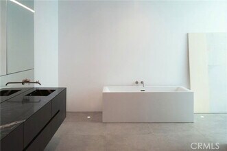 838 Kings Rd in West Hollywood, CA - Building Photo - Building Photo