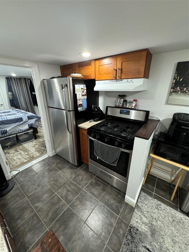 81 Brookline Ave in East Atlantic Beach, NY - Building Photo - Building Photo