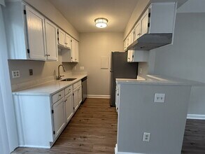 406 W 9th St in Charlotte, NC - Building Photo - Building Photo