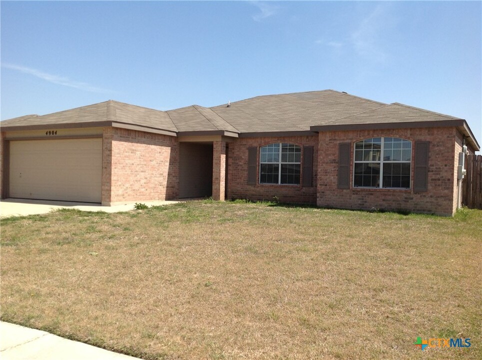 4904 Judson Ave in Killeen, TX - Foto de edificio