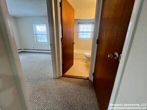 15 Allen St in Arlington, MA - Foto de edificio - Building Photo