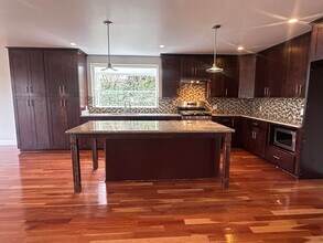 2332 Camino Del Sol in Fullerton, CA - Building Photo - Building Photo