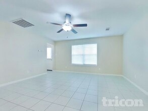 701 Totem Trail Dr, Unit 1731 Richmond Ave., Apt. 5 in La Marque, TX - Building Photo - Building Photo