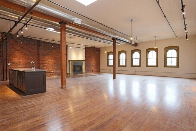 property at 144 Lincoln St