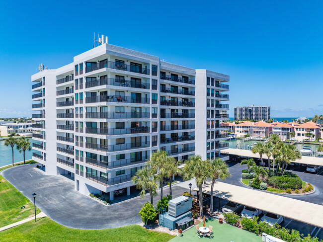 Harborage I in Clearwater, FL - Building Photo - Building Photo