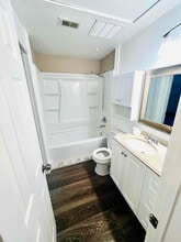 124 April Point Dr S, Unit 124 in Montgomery, TX - Building Photo - Building Photo