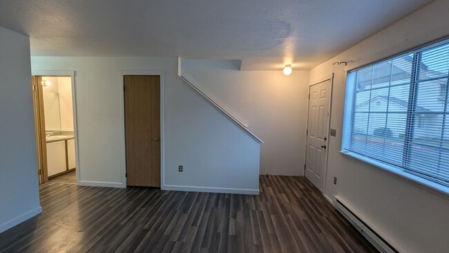 property at 115 124th St SE