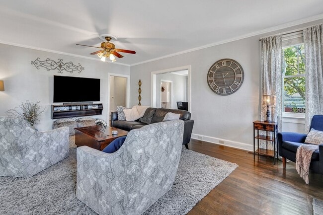 property at 435 E 51st St
