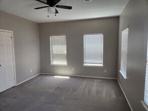 1929 Kemah Village Dr in Kemah, TX - Building Photo - Building Photo