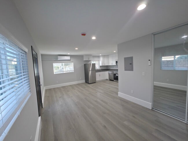 18631 Knapp St in Los Angeles, CA - Building Photo - Building Photo