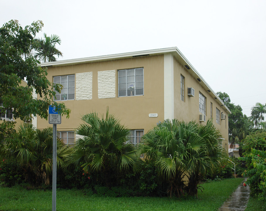 2141 SW 14th Ter in Miami, FL - Building Photo