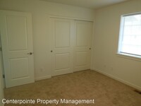 751 Robert Lavern St photo'