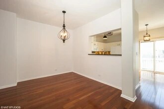 9445 Harrison St in Des Plaines, IL - Foto de edificio - Building Photo