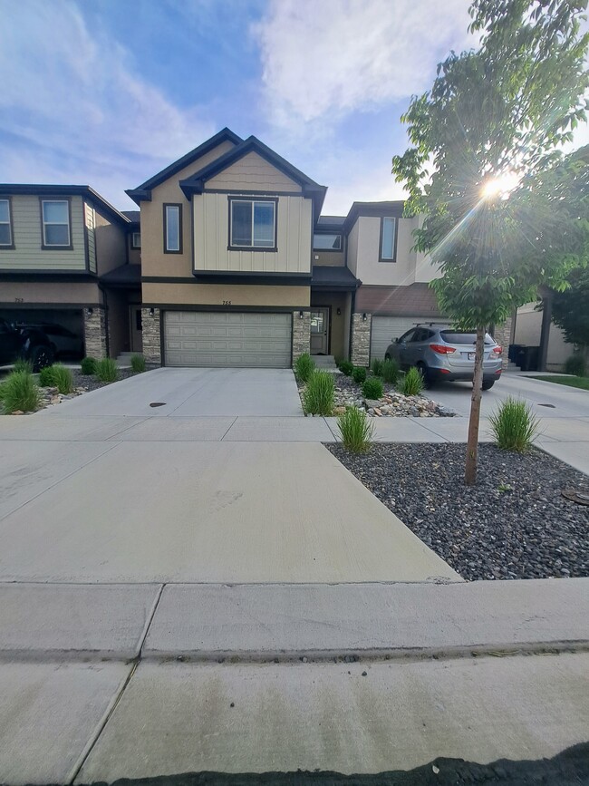 755 N 2560 E in Spanish Fork, UT - Building Photo - Building Photo