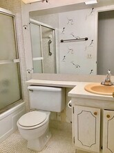 204 Preston Way in Boca Raton, FL - Foto de edificio - Building Photo