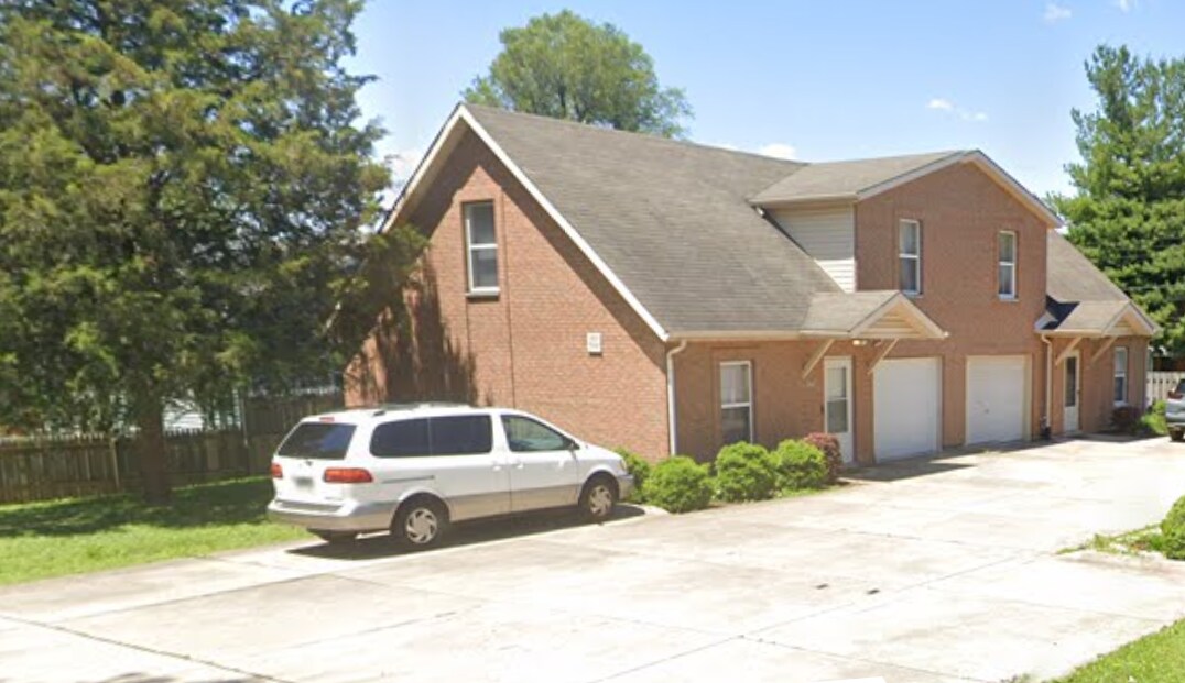 337 Gilbert Ave, Unit 339 in Fairborn, OH - Foto de edificio