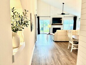 169 Timber Mill St in The Woodlands, TX - Building Photo - Building Photo