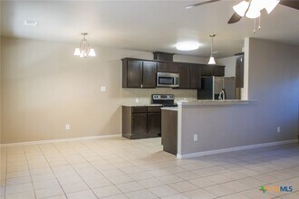 1614 Shady Ln in Belton, TX - Building Photo - Building Photo