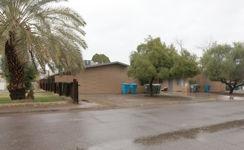 2110-& 2114 W Morten Ave in Phoenix, AZ - Building Photo - Building Photo