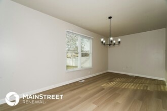 623 Riverside Dr in St. Charles, MO - Building Photo - Building Photo